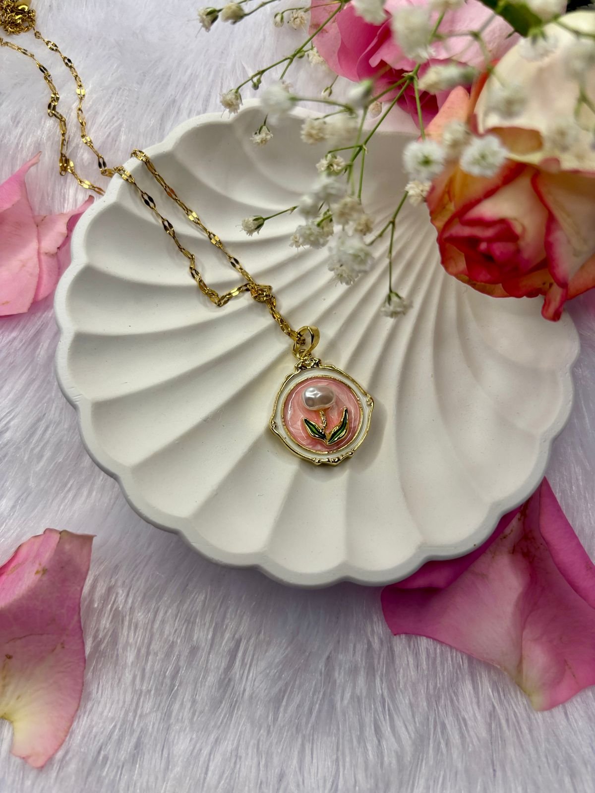 Soft Bloom Pendant