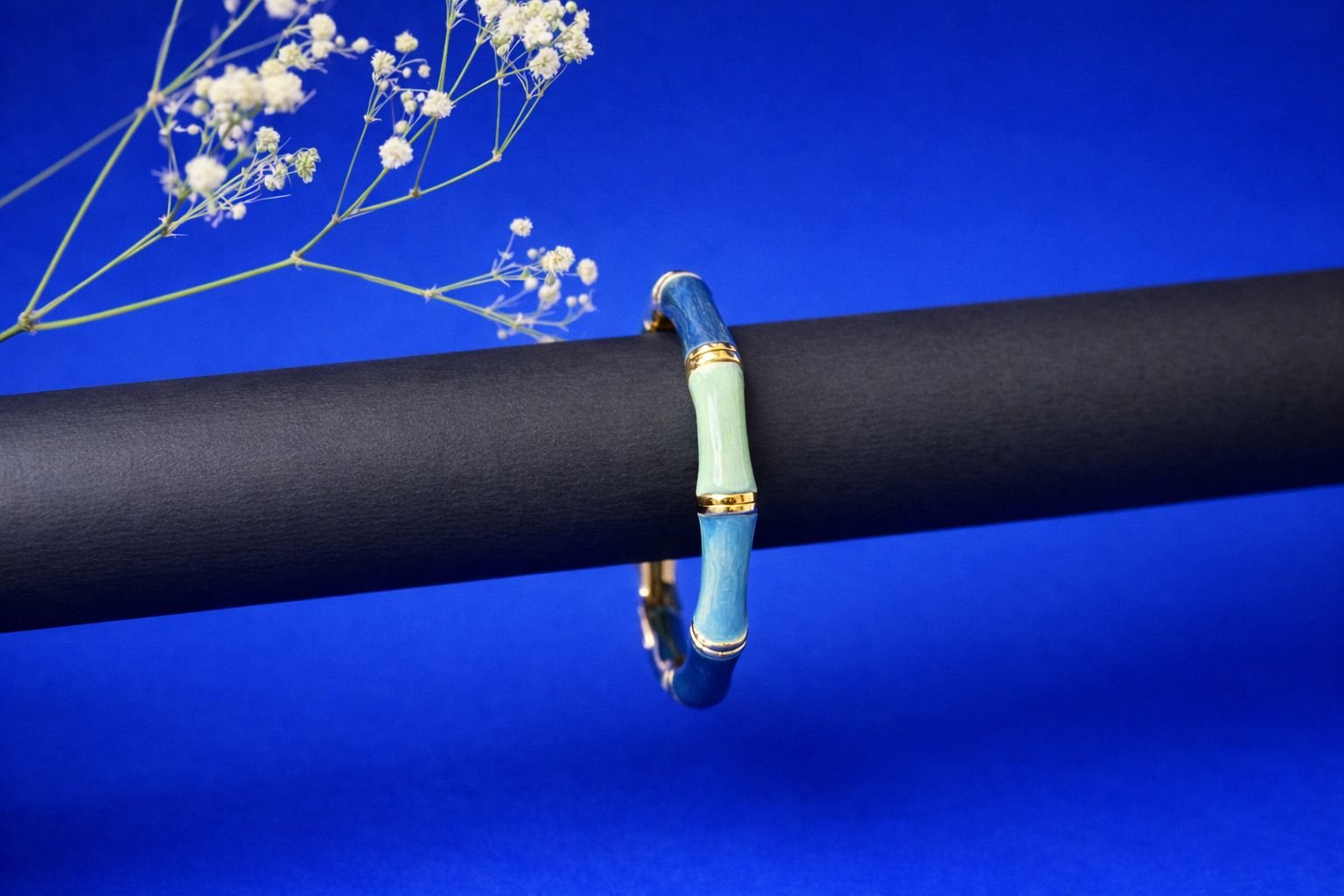 aqua luxe bangle