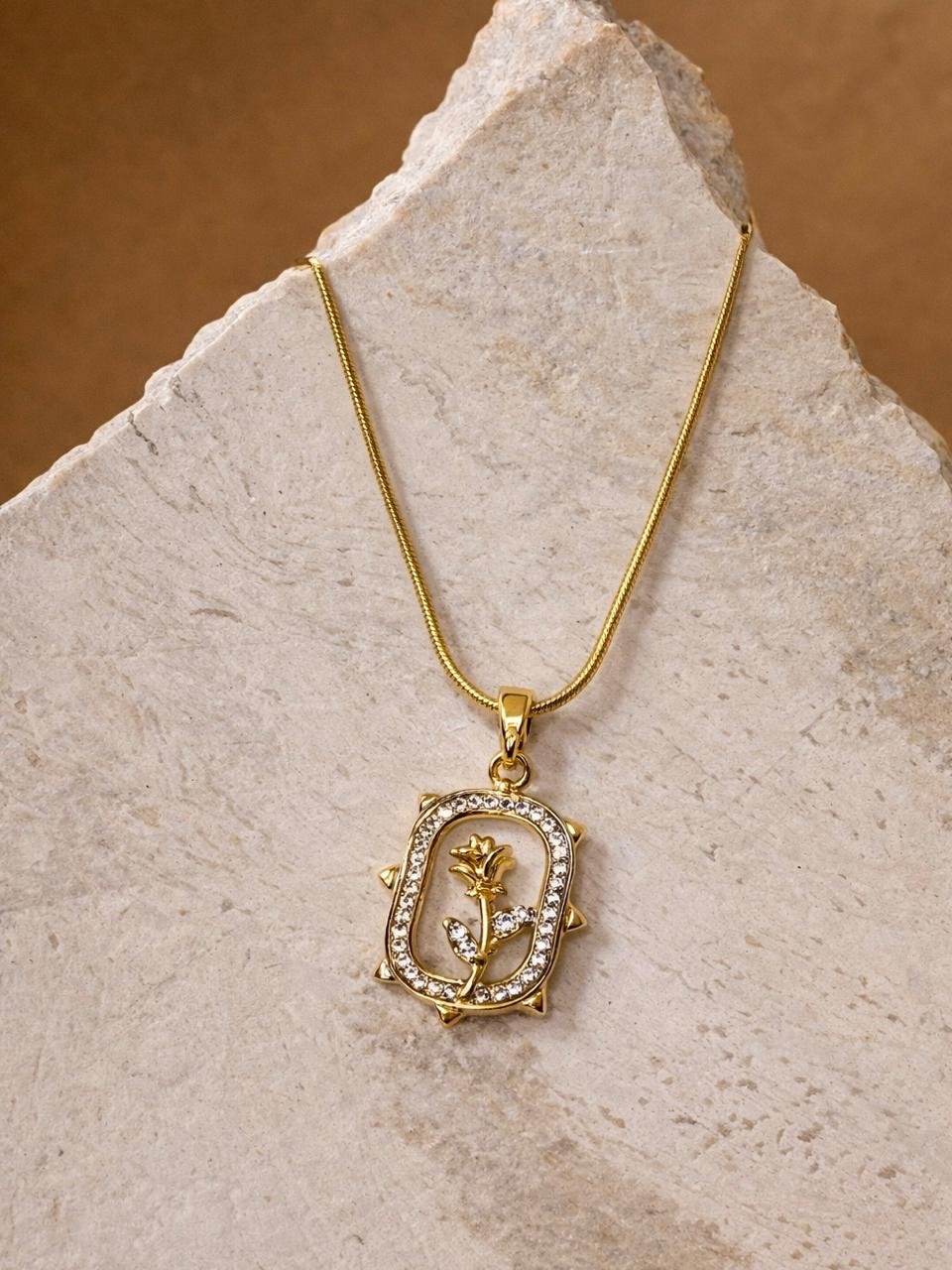 Rosybling Statement Necklace - Image 4