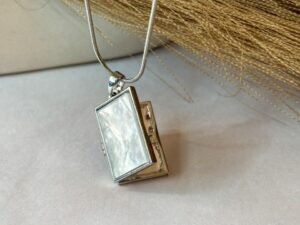 Classic Openable Silver