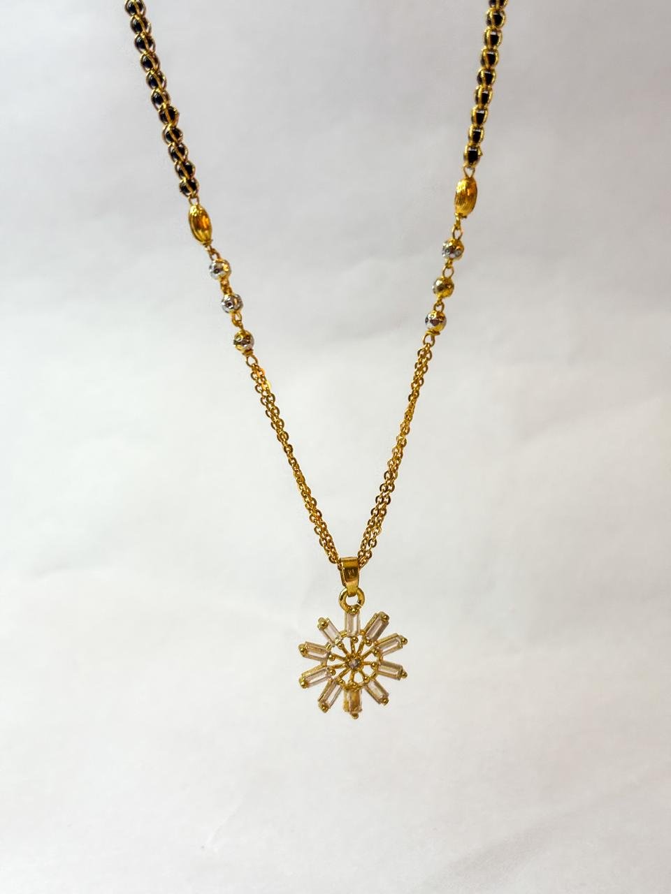 Radiant Bloom Star Mangalsutra - Image 2