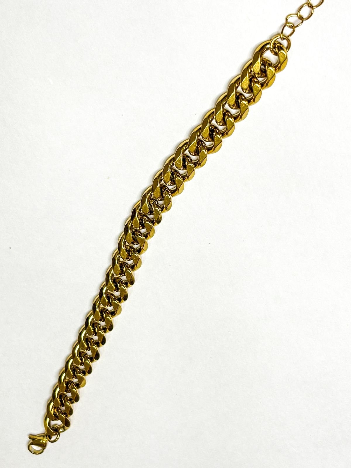 Golden Titan Cuban Link Bracelet - Image 6