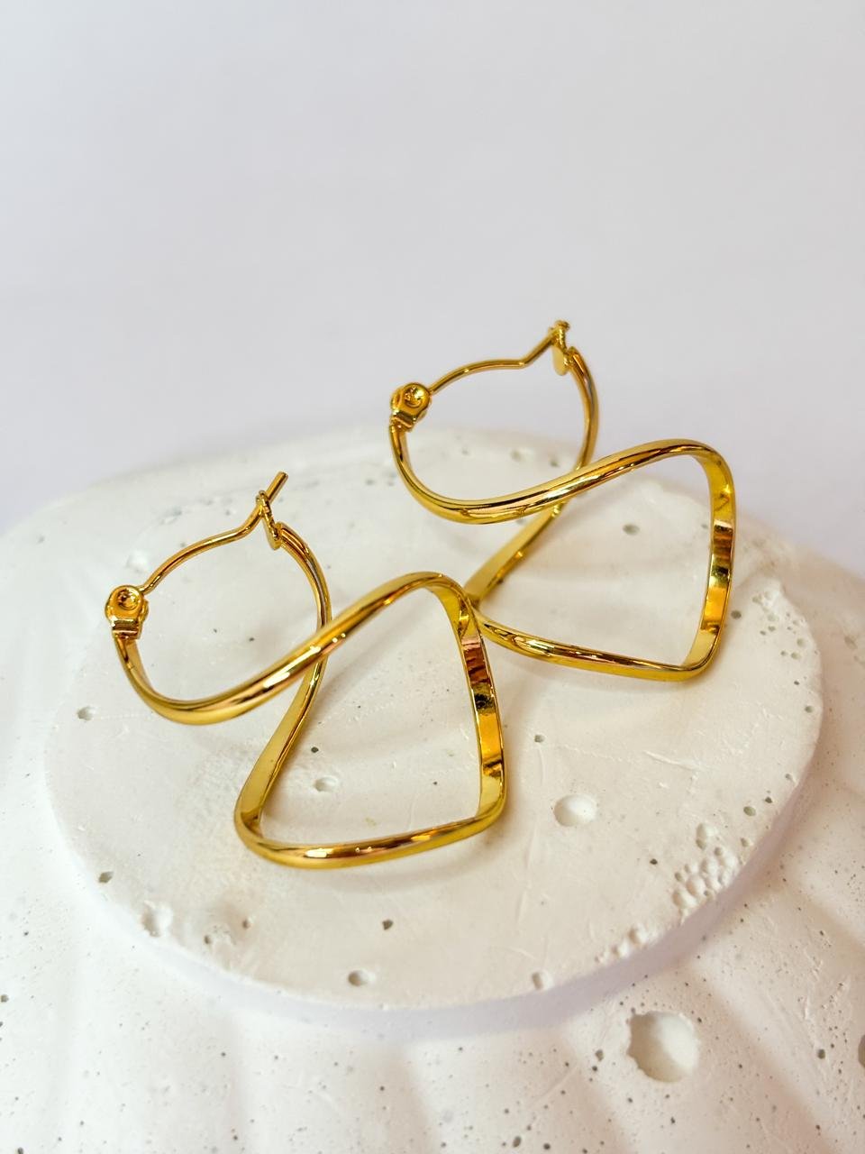 RosyTwist Golden Hoop Earrings