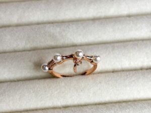 Elara Pearl Charm Ring