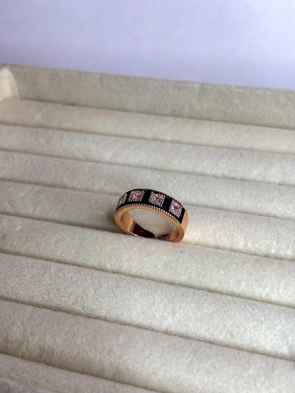 Noir Royale Crystal Band Ring - Image 3