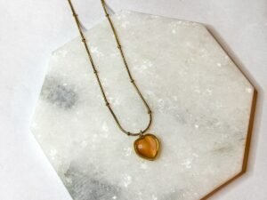 Rosybling Amber Heart Glow Chain