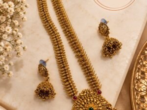 Rajsi Antique Temple Necklace Set